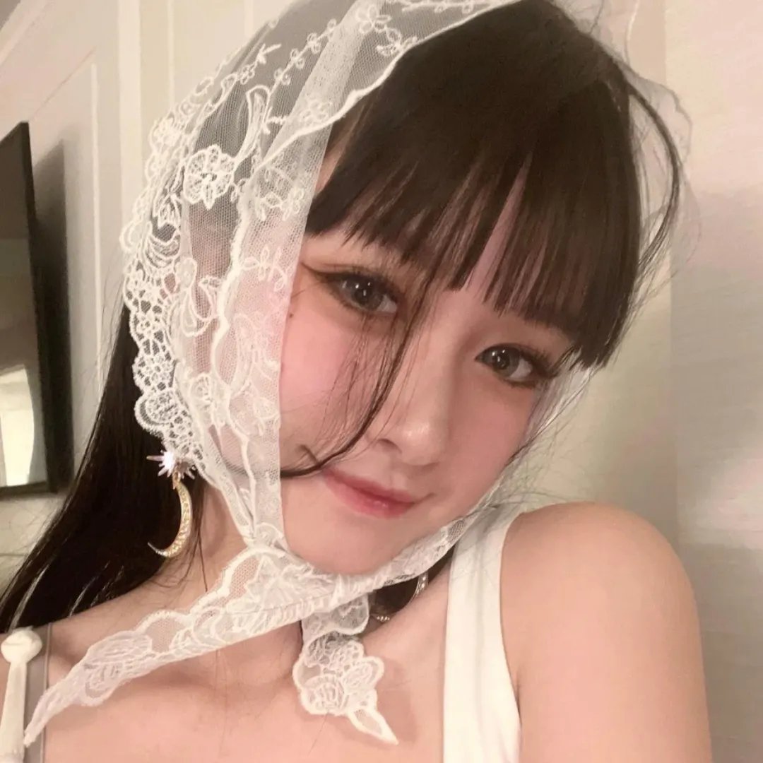 中年女性
